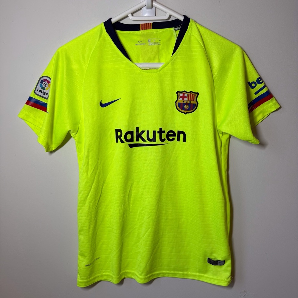 Nike FC Barcelona Messi Soccer Jersey youth size M
